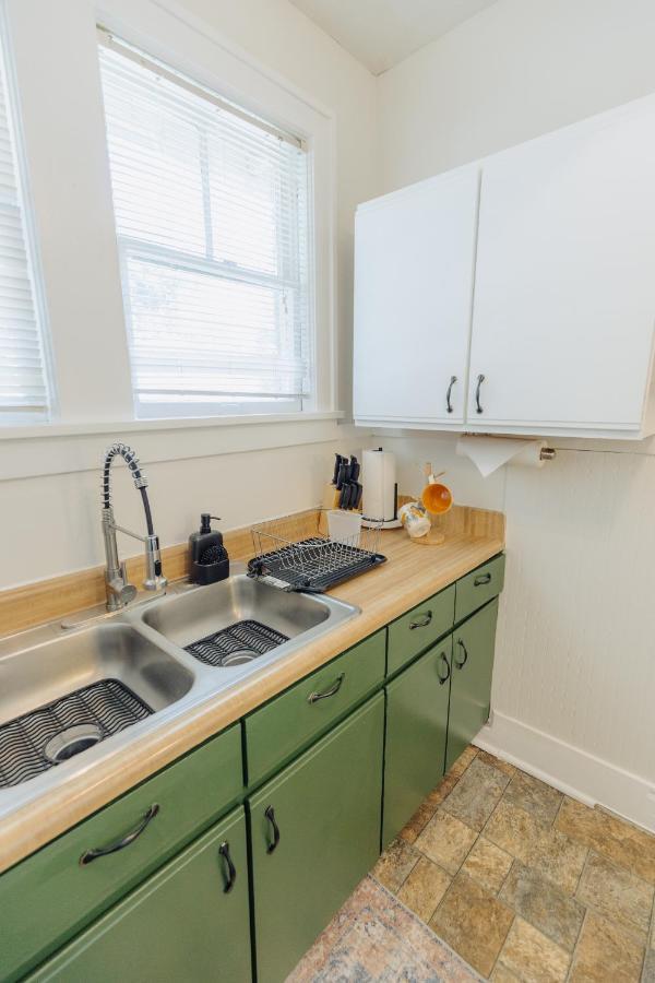 Vila Historic Revival King Bed Midtown Memphis 70 Fast Wifi Free Parking Yes Pets Exteriér fotografie